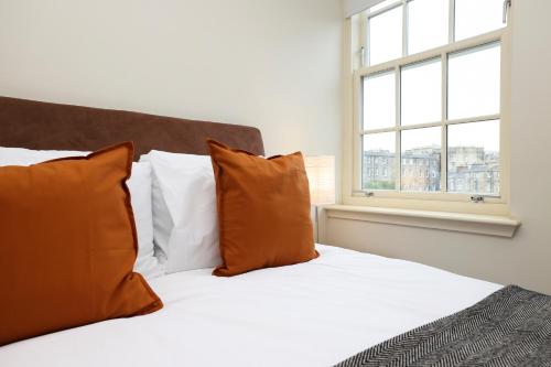 ALTIDO Executive 2-bed apt with stunning roof terraces