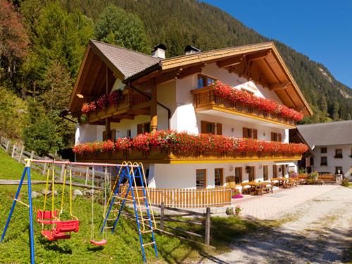  Hotelpension Bergland, Unterkunft in Ratschings