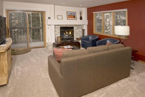Townsend Place 206A Condo - main image