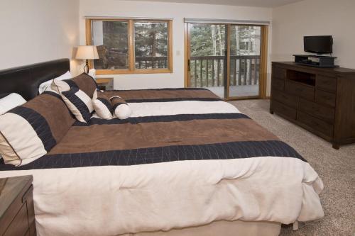 Townsend Place 206A Condo - image 10