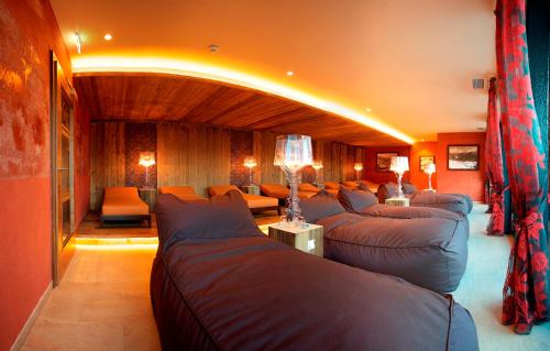 Wellnesshotel Cervosa - image 2