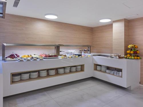 Aparthotel y Hotel Paguera Beach