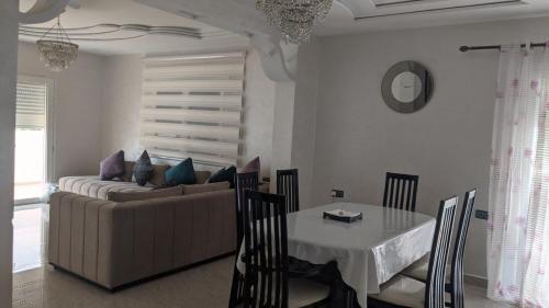 Immaculate 2-Bed Apartment in marina Saidia in Saidia