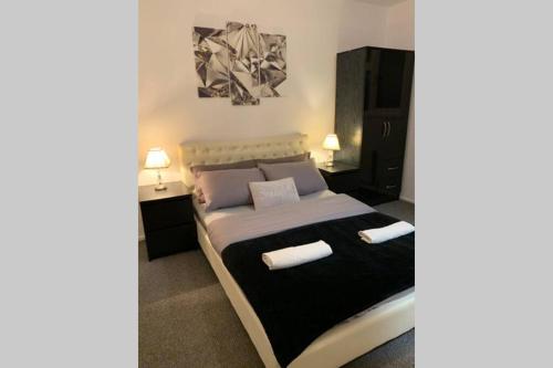 3 Bedroom House ' Perfect for professional stays' gîte à louer Crowland