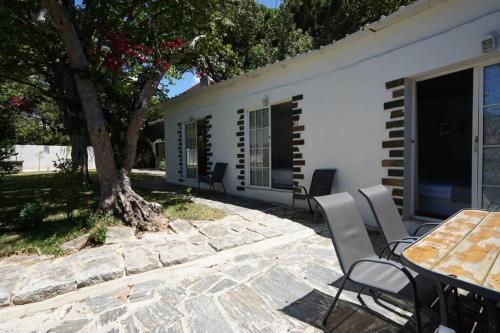 Cascais Seaside Garden Villa