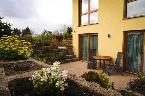 Fewo Hellerswiesen Arbeiterunterkunft in Bahretal, Deutschland