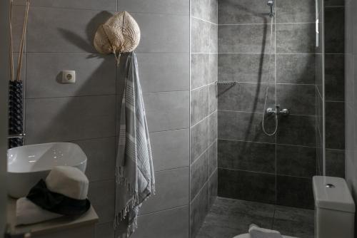 Marie Κelly Apartments - image 12