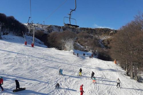 appartement 6 personnes au coeur de super besse