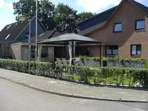 花園, Ferienwohung Hanl - schöne FeWo mit 2 Schlafzimmern mit TV, Garten und großem Badezimmer (Ferienwohung Hanl - schone FeWo mit 2 Schlafzimmern mit TV, Garten und großem Badezimmer) in 萬德魯普