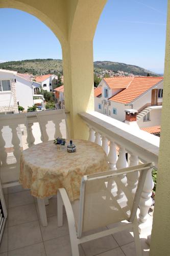 balcon/terasă, Apartments Zdravko in Okrug Gornji