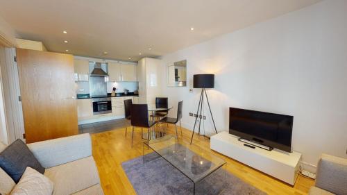 Picture of Two Bedroom Serviced Apartment In Indescon Square, Canary Wharf