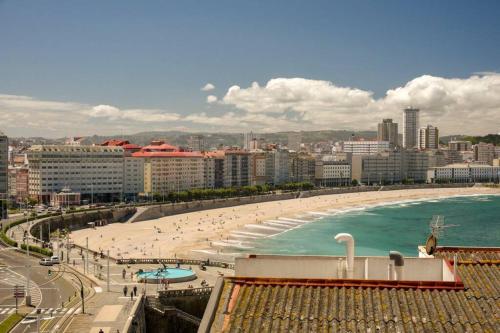  Orzan Beach 1 by TheBlueWaveApartments com in A Coruña