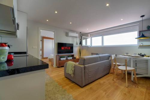  Orzan Beach 1 by TheBlueWaveApartments com in A Coruña