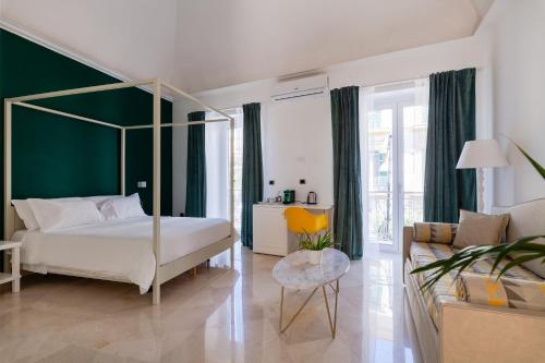 Pompei Plaza Room Type - Junior Suite with Balcony