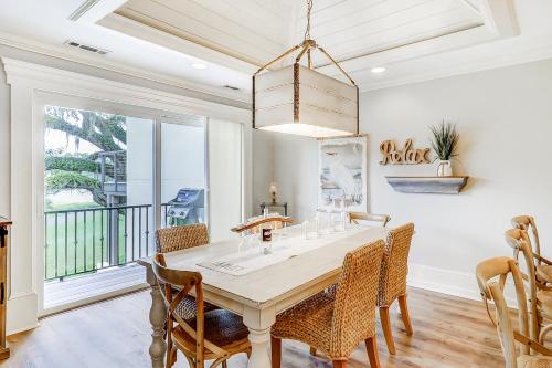 Mizzenmast Court 5 Mizzenmast Court 5