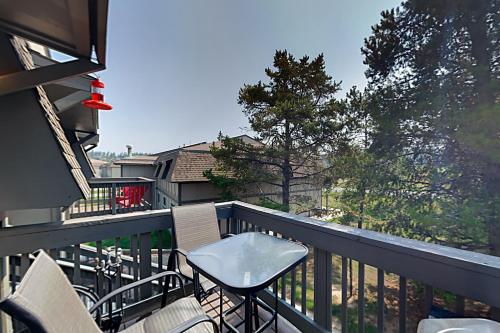 Exceptional Vacation Home in Fraser condo - image 8