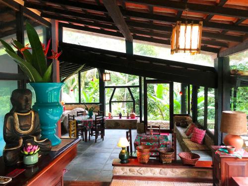 ردهة, Chales Cachoeira Azul in Ponte Branca