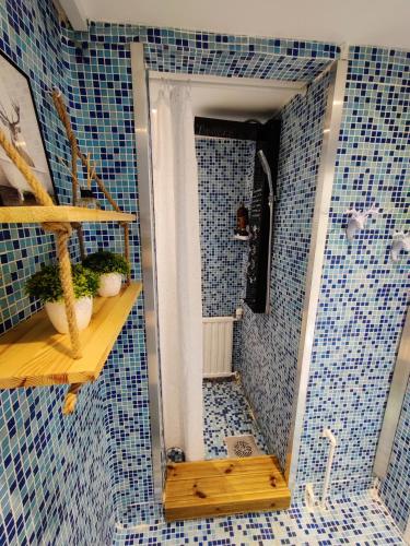Bathroom, Polku Apartaments in Imatra