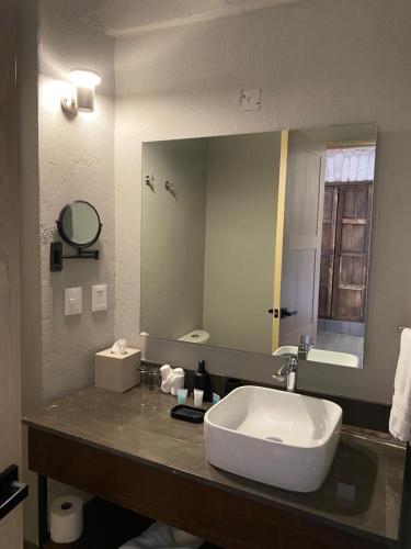 314727328 Hotel Casa Once