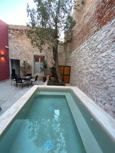 314727442 Hotel Casa Once