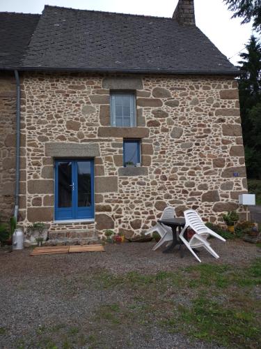 Au petit bonheur gîte à louer Saint-Léger-des-Prés