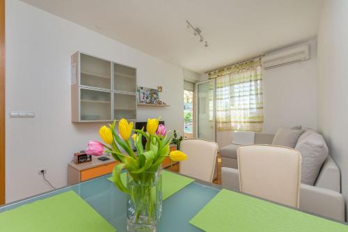 Apartments Cetina - main image
