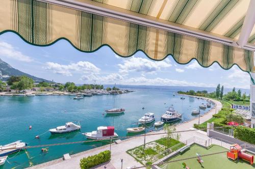 Apartments Cetina - image 10