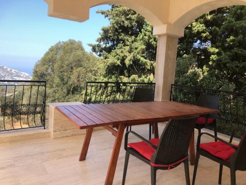 Balcó/terrassa, Villa Tibet in Geriş