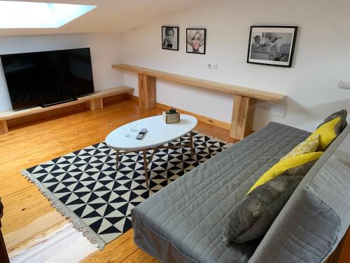  Oktheway Praza do Conde in Puentedeume