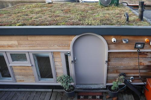 HouseBoat next to AMSTEL, Amsterdam (foto 10)
