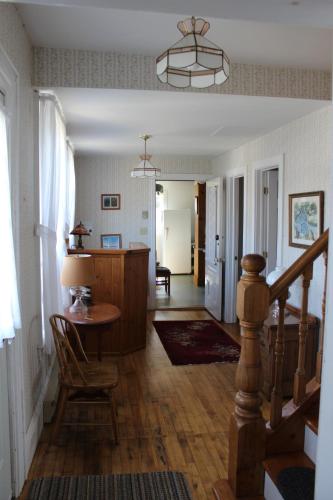 Vestabils, Compass Rose Heritage Inn in North Head (NB)