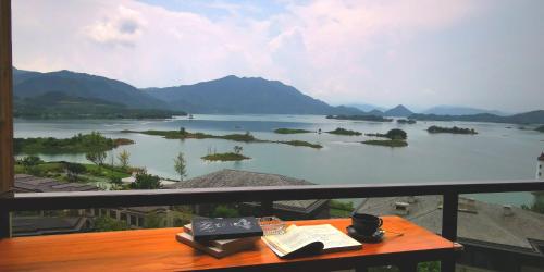 . Water House Homestay