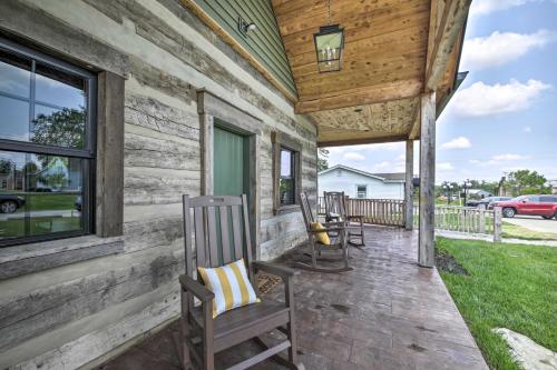 Bross Brothers Cabin with Wraparound Porch!