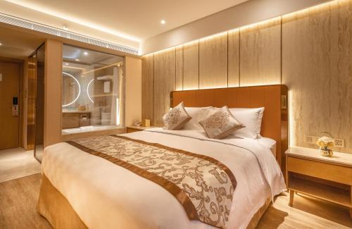 Superior Double Room image 4