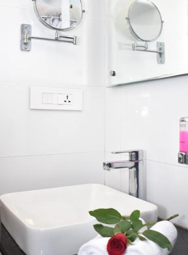 HOTEL VIVANA – Visakhapatnam, WI