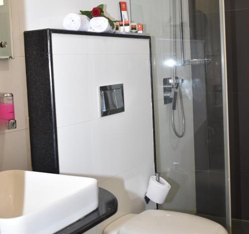 HOTEL VIVANA – Visakhapatnam, WI
