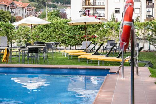 Limpias Hotels