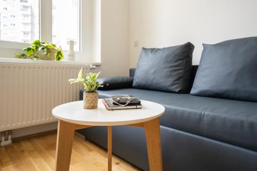 FeelGood Apartments SmartLiving | contactless check-in