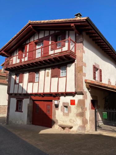  Agotxenea. Precioso apartamento rural en el Baztán, Ferienwohnung in Maya del Baztán