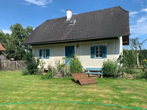 Kellerstöckl am veganen Bio-Lebenshof - nur für Hundefreunde empfohlen ! in Sulb, Österreich