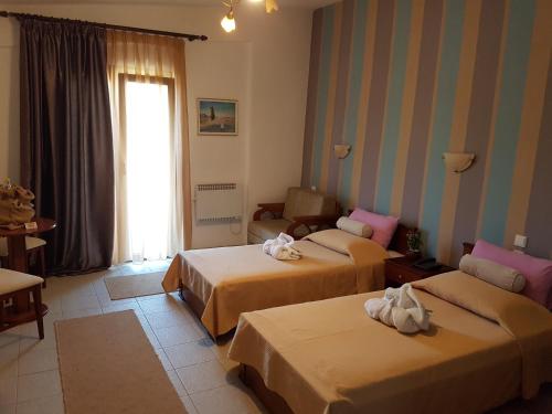 Metoxi Hotel Room Type - Budget Twin Room