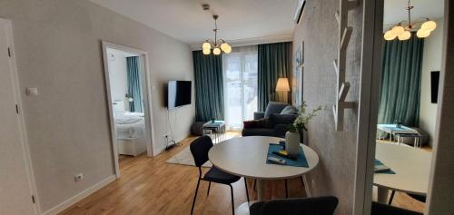 One-Bedroom Apartment image 10