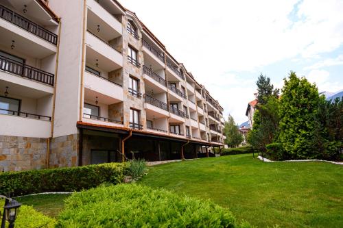 Parklands Hotel & Pool – Bansko, NC