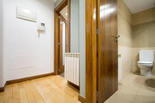 Apartamentos Adelfas - image 8