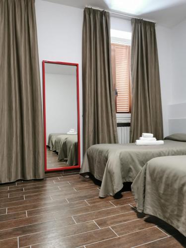 Hotel Calaluna Room Type - Triple Room