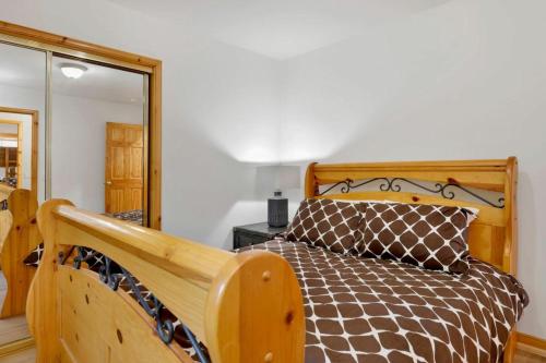 Four Bears Mountain Retreat #2054 by Big Bear Vacations - image 12