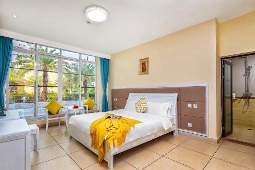 Banana Tree beach Resort