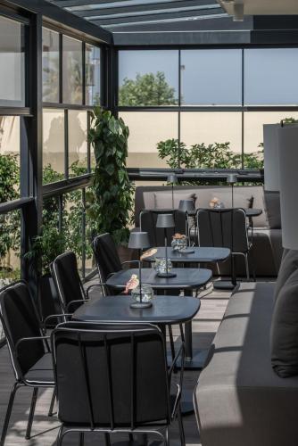 Food and beverages, Bitzaro Boutique Hotel in Zakynthos Island