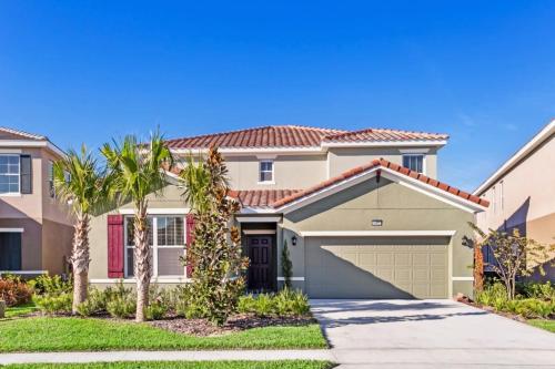 Luxury 6 Bedroom 4 Bath Home With Spa villa in Davenport, USA