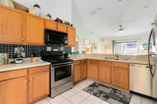 Villa Cove - 168 Shady Oak by Fairytale VR - image 4